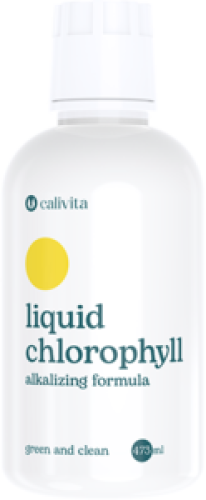 Butelka Liquid Chlorophyll Calivita – naturalny płynny chlorofil z lucerny siewnej wspierający oczyszczanie i witalność organizmu.