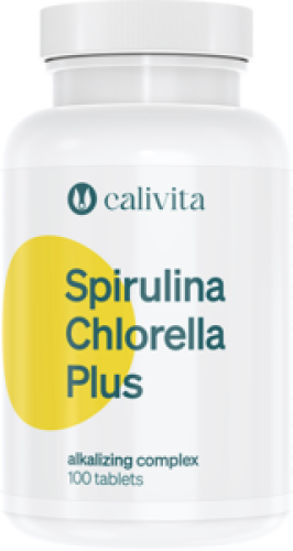 Opakowanie suplementu Spirulina Chlorella Plus Calivita z zielonymi algami i roślinami